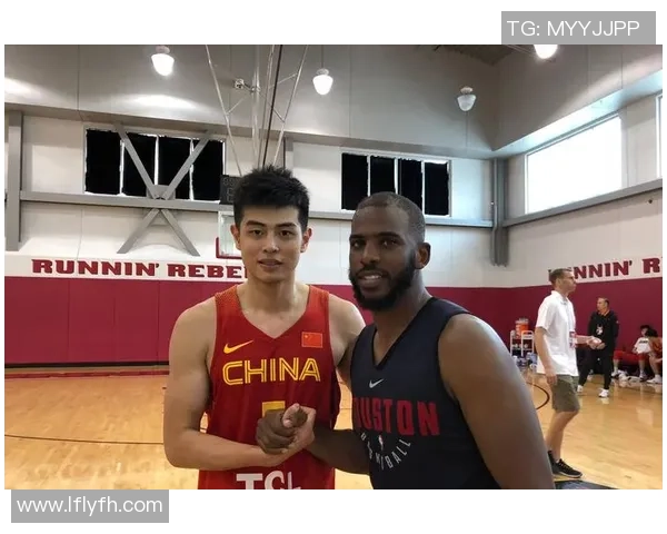 方硕在赛场上的崛起与挑战：从新星到领军人物的成长之路